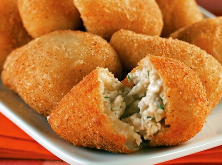 Coxinha de frango: receta brasileña