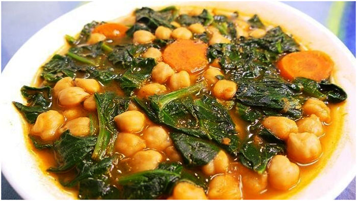 Garbanzos con espinacas