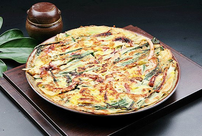 Tortilla Coreana de marisco. Haemulpajeon