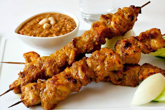 Pollo satay