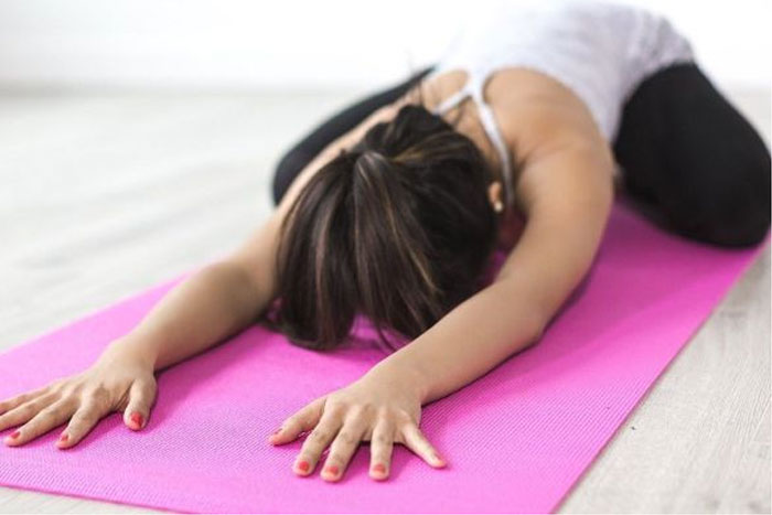 Los 5 malos hábitos que dañan la espalda Los 5 malos hábitos que dañan la espalda