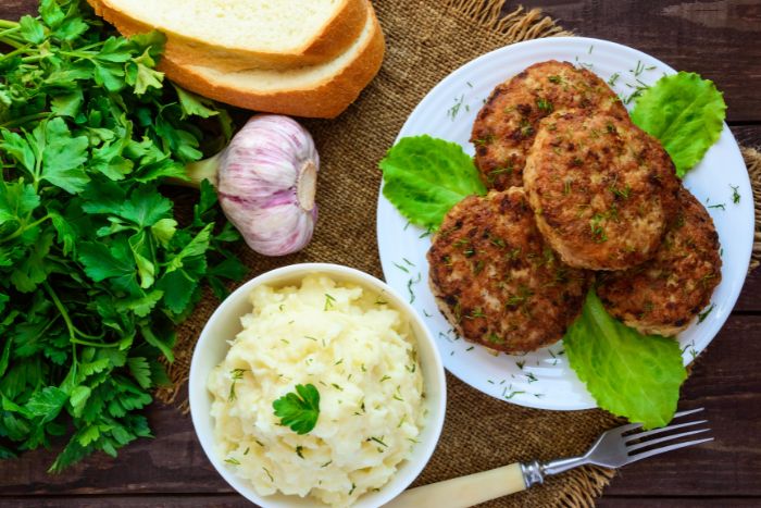 Milanesas de berenjena con puré
